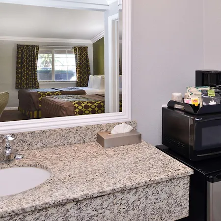 Americas Best Value Inn Los Banos Exterior photo