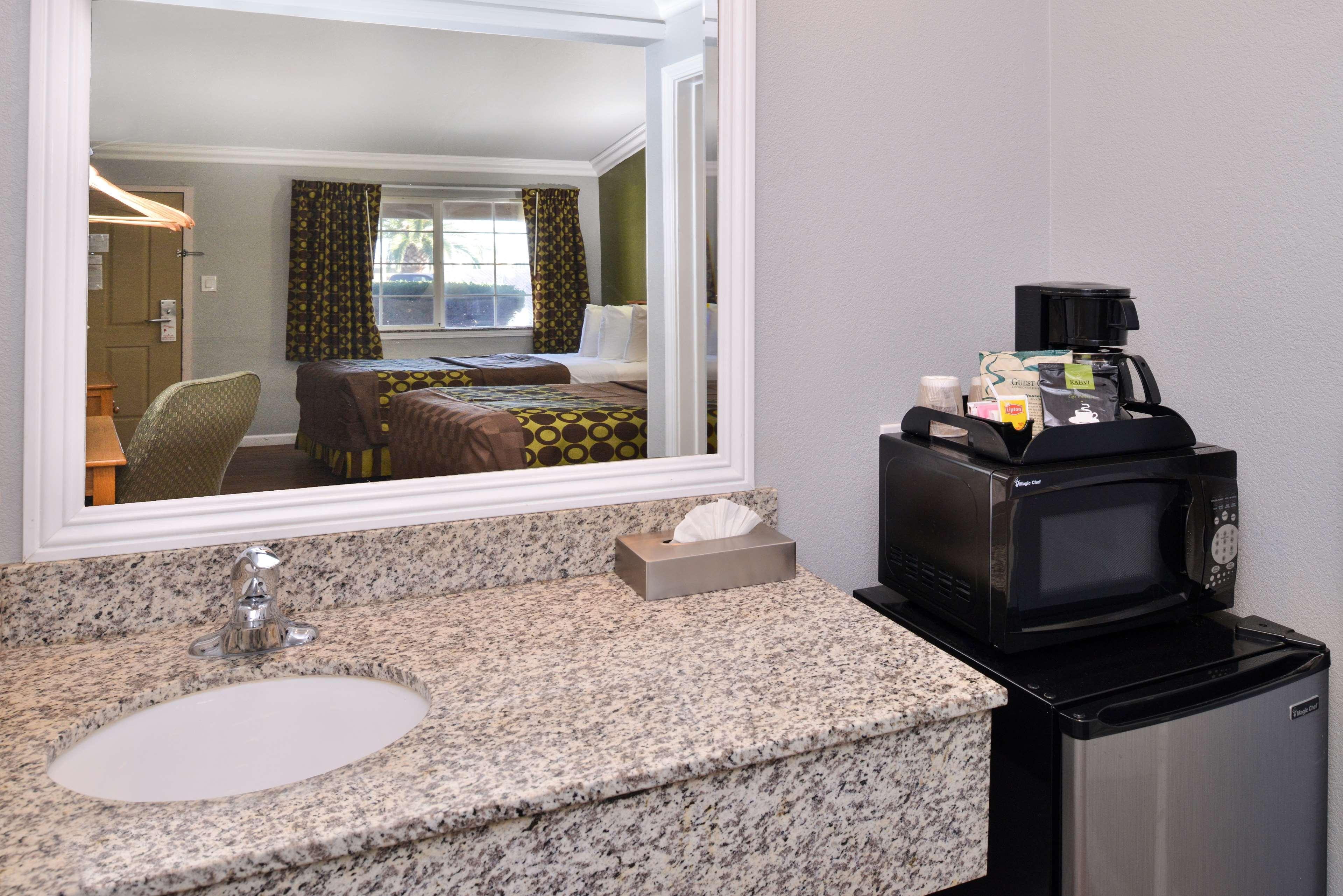 Motel Americas Value Banos Los Baños